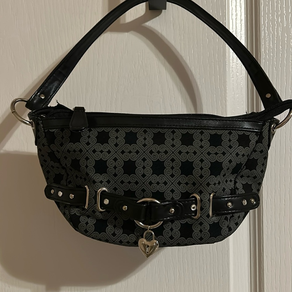Stonz purse